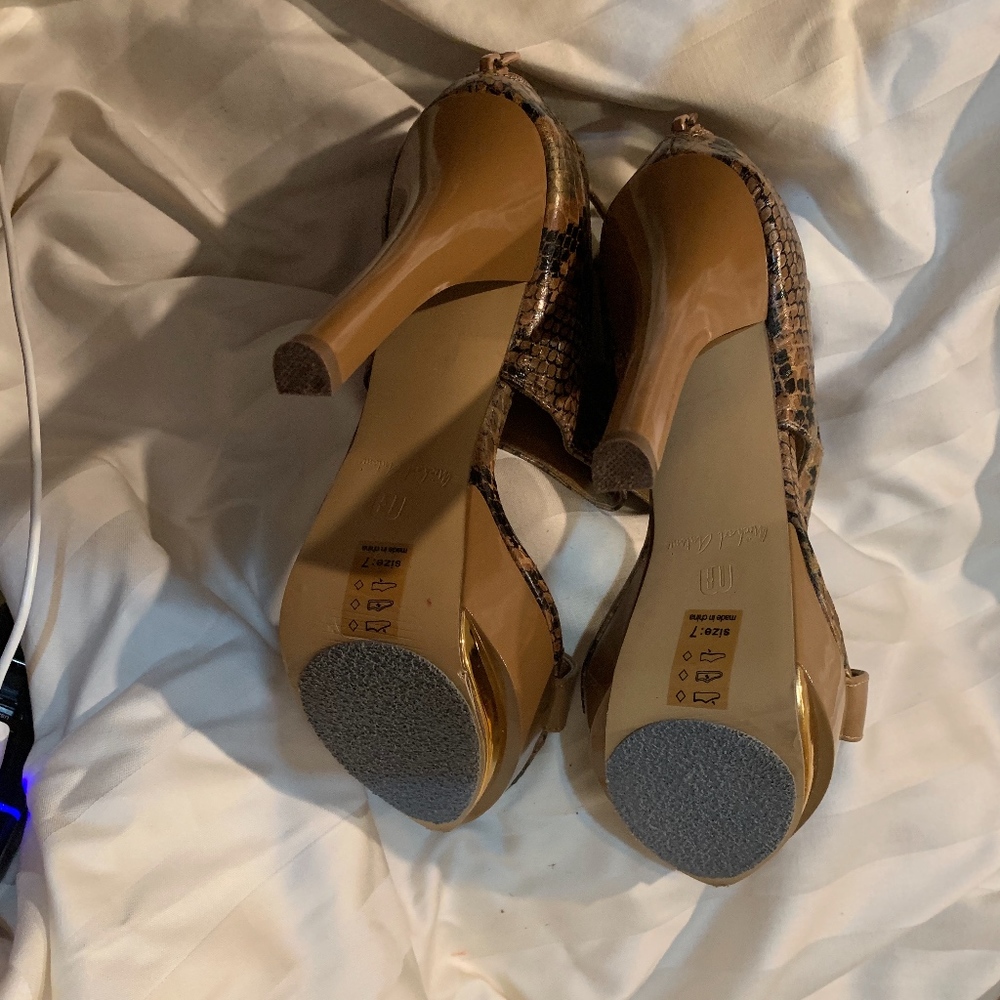 Michael Antonio Heels